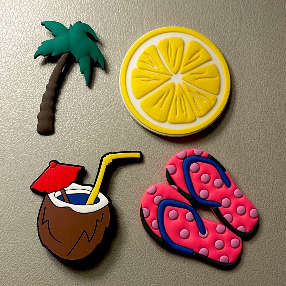 Bundle vacation themed BOGG/beach bag charms